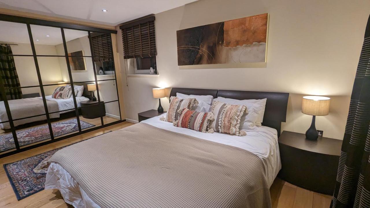 Stunning Apartment Close To Cambridge Station With Free Parking! Kültér fotó