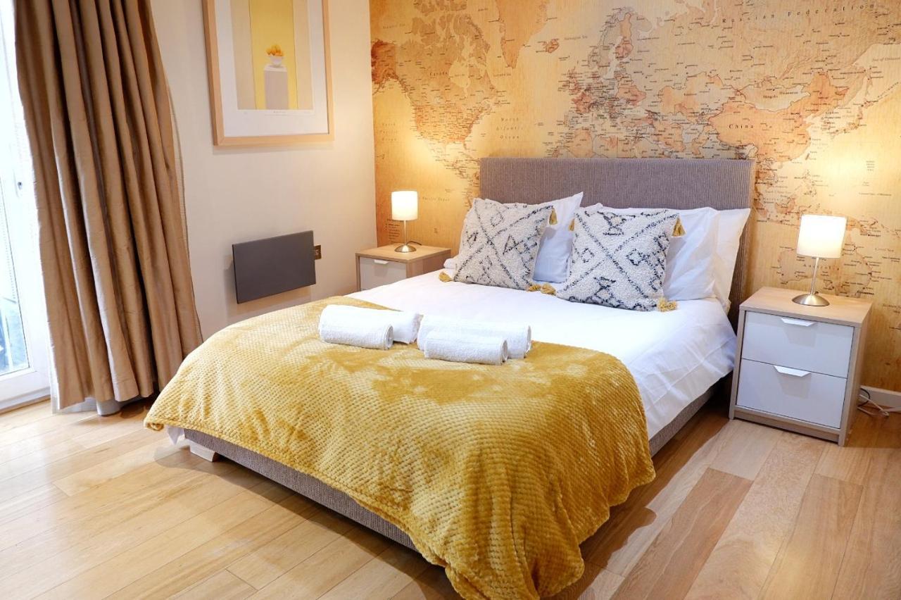 Stunning Apartment Close To Cambridge Station With Free Parking! Kültér fotó